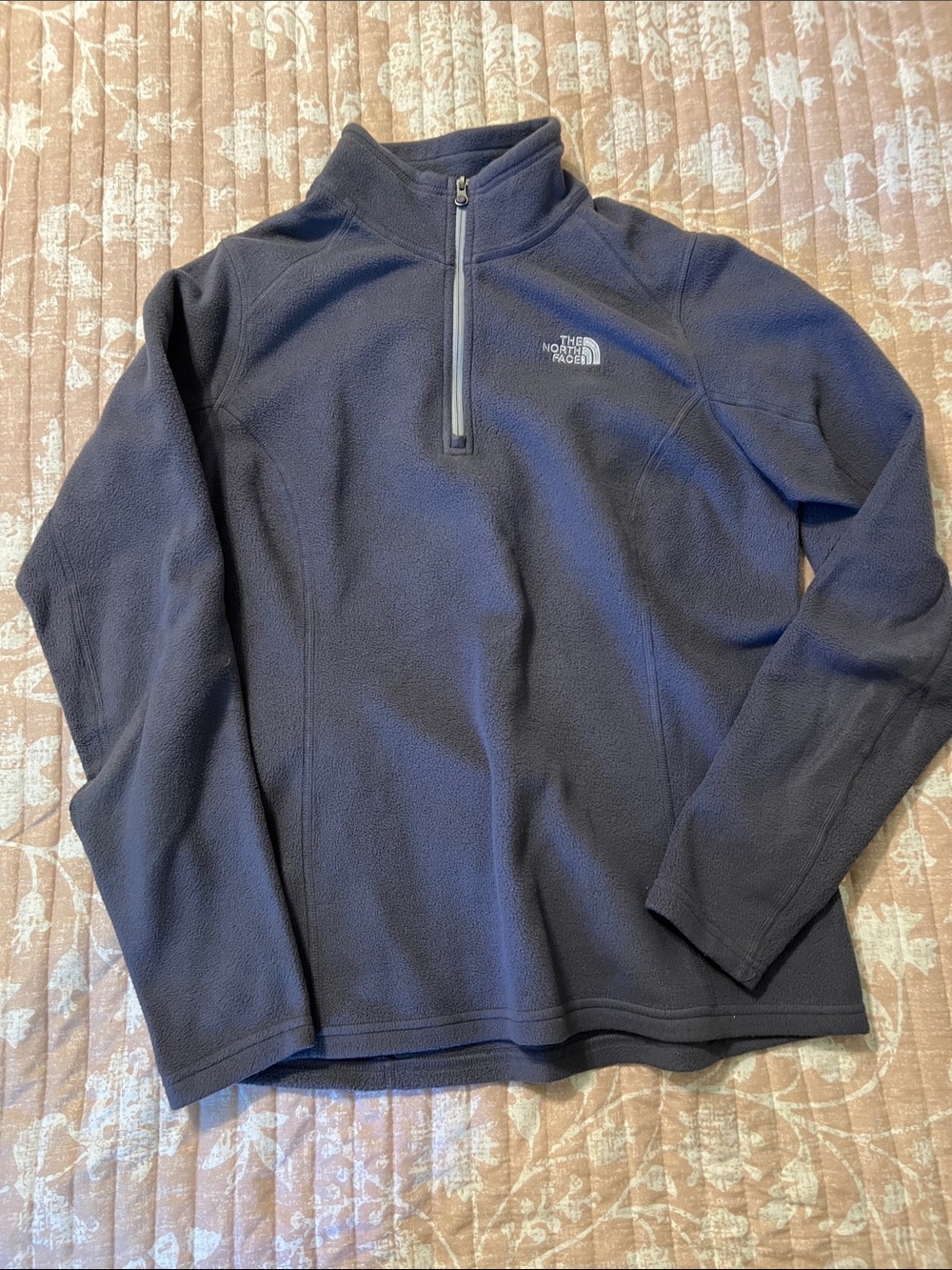 The North Face Men’s Dark Gray Half-Zip Fleece Pullover